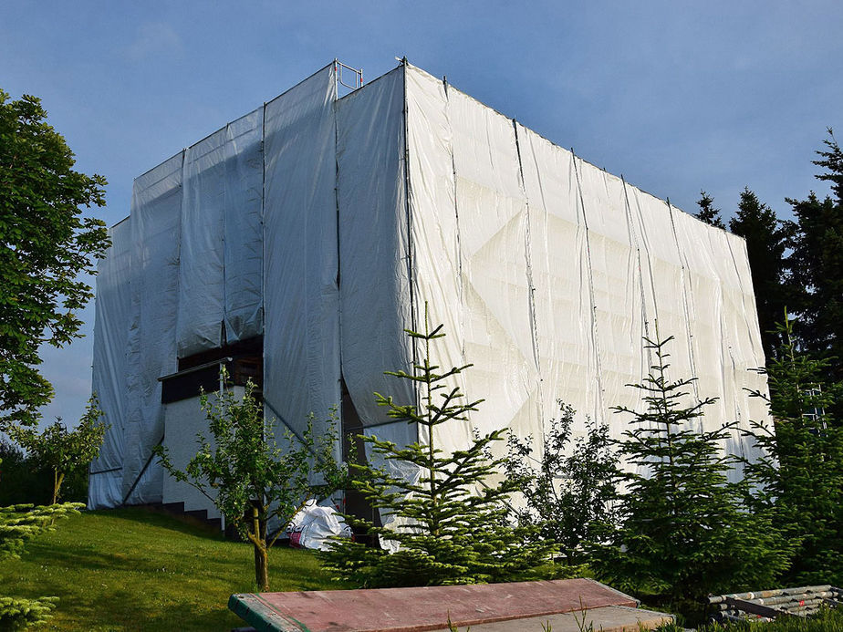 Renovierungsarbeiten am Pfarrhaus der Katholischen Kirchengemeinde Zierenberg